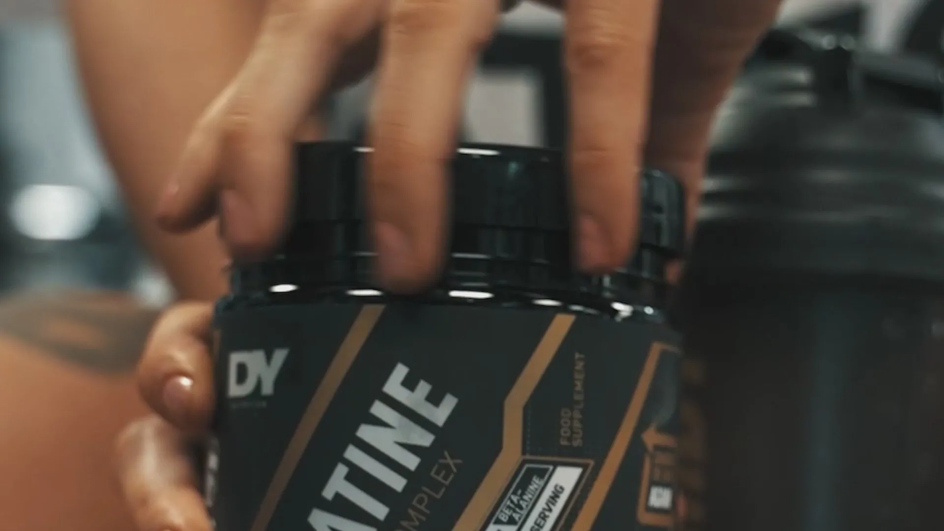 DY Nutrition training and performance, bike, handlebars, grip, mount, device